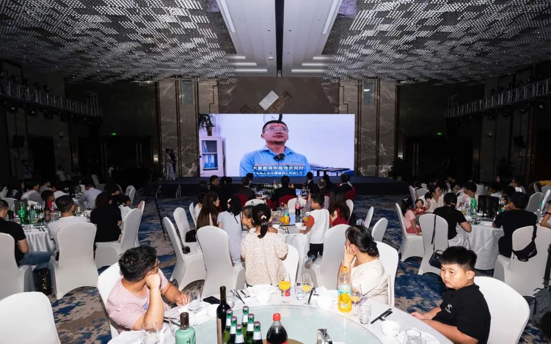 UB8���ι���